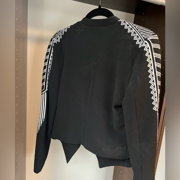 Jacket - Picture 3 of 5